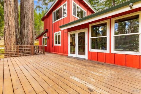 12076 Cloud Ridge Road Healdsburg CA 95448