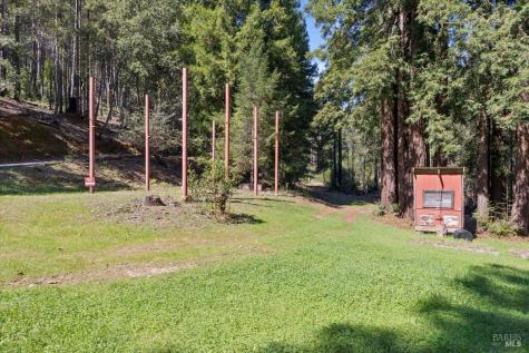 12076 Cloud Ridge Road Healdsburg CA 95448