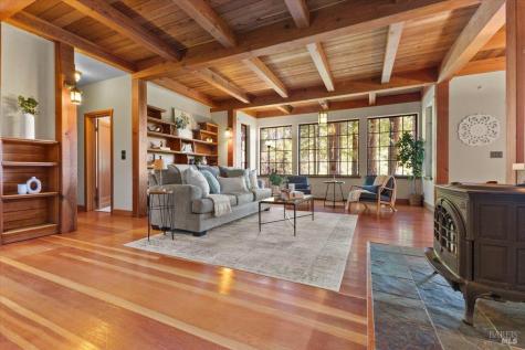 12076 Cloud Ridge Road Healdsburg CA 95448
