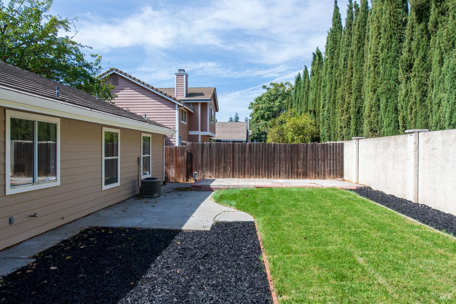 305 Victoria Drive Dixon CA 95620