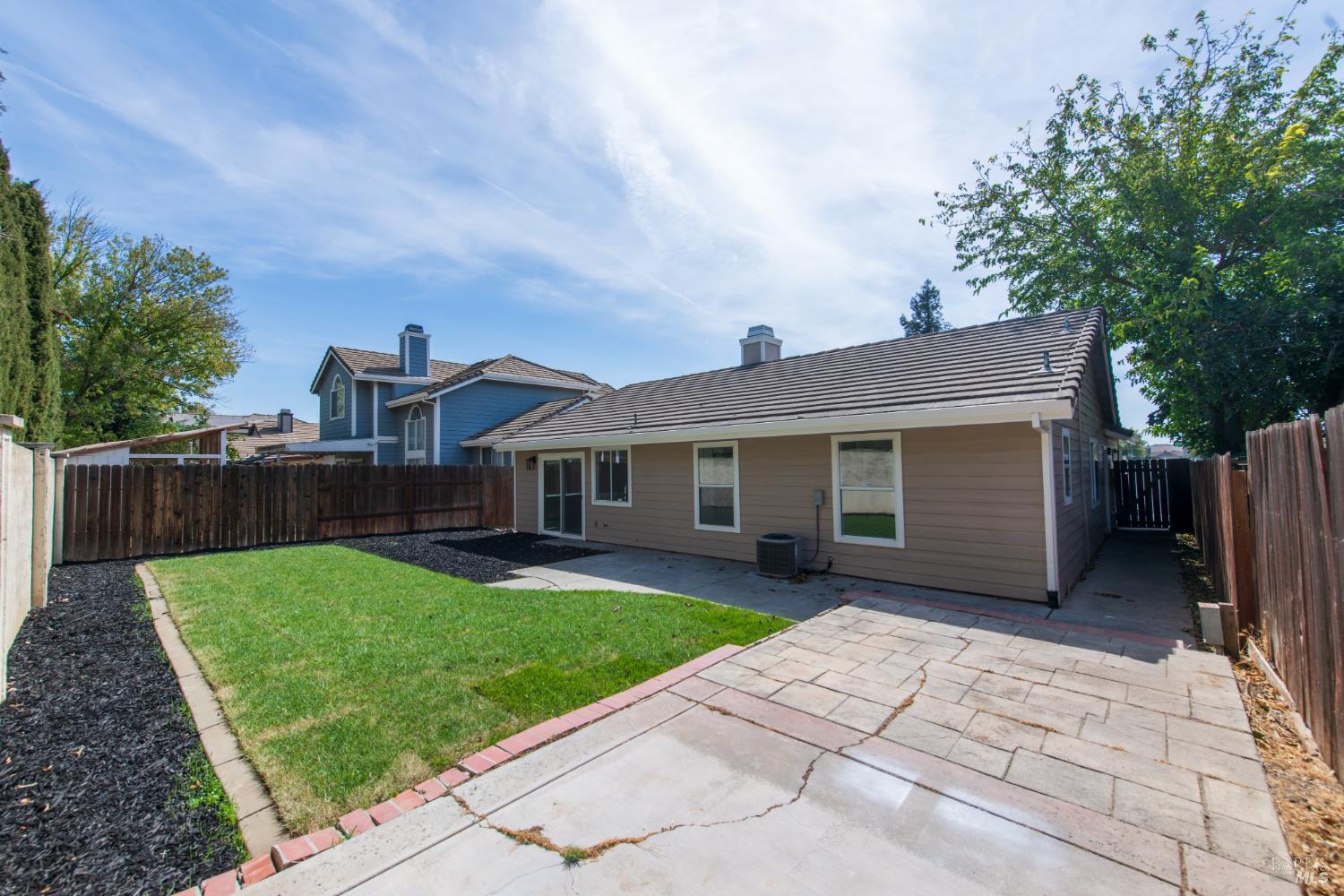 305 Victoria Drive Dixon CA 95620