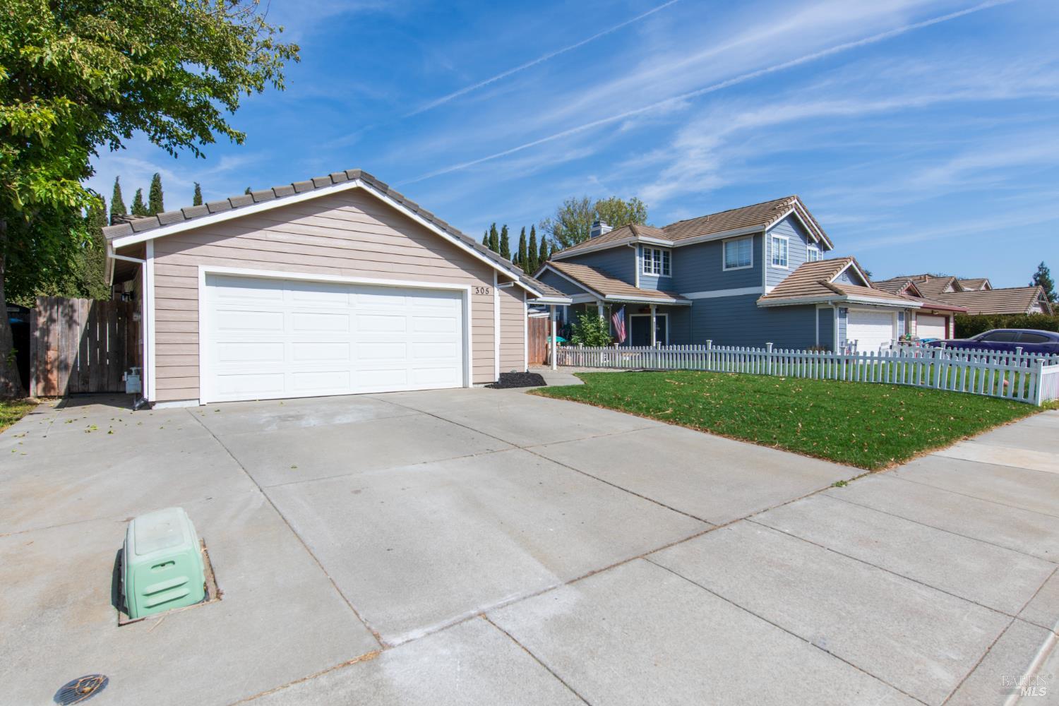 305 Victoria Drive Dixon CA 95620