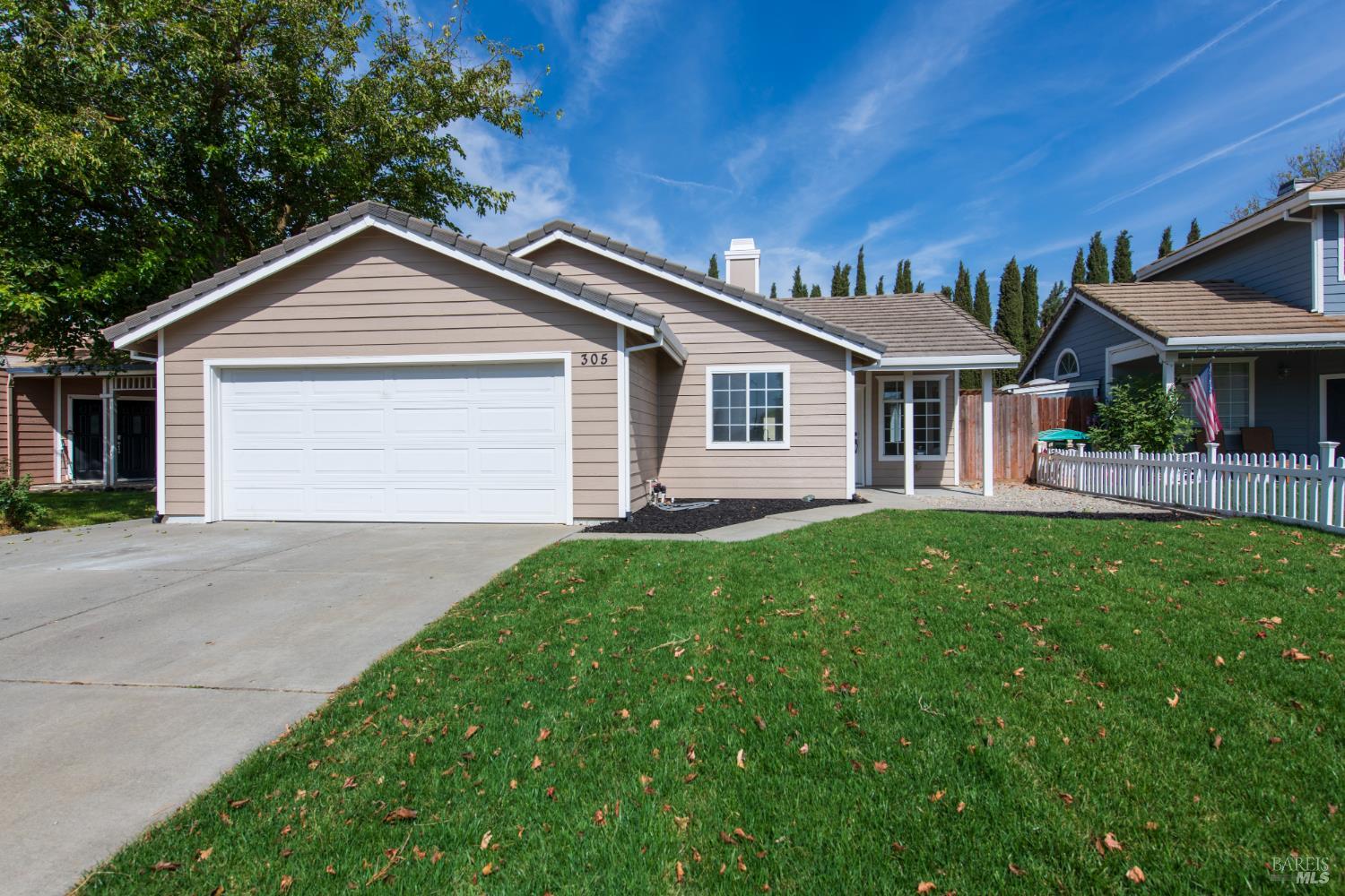 305 Victoria Drive Dixon CA 95620