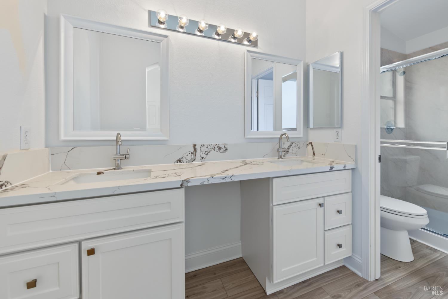305 Victoria Drive Dixon CA 95620