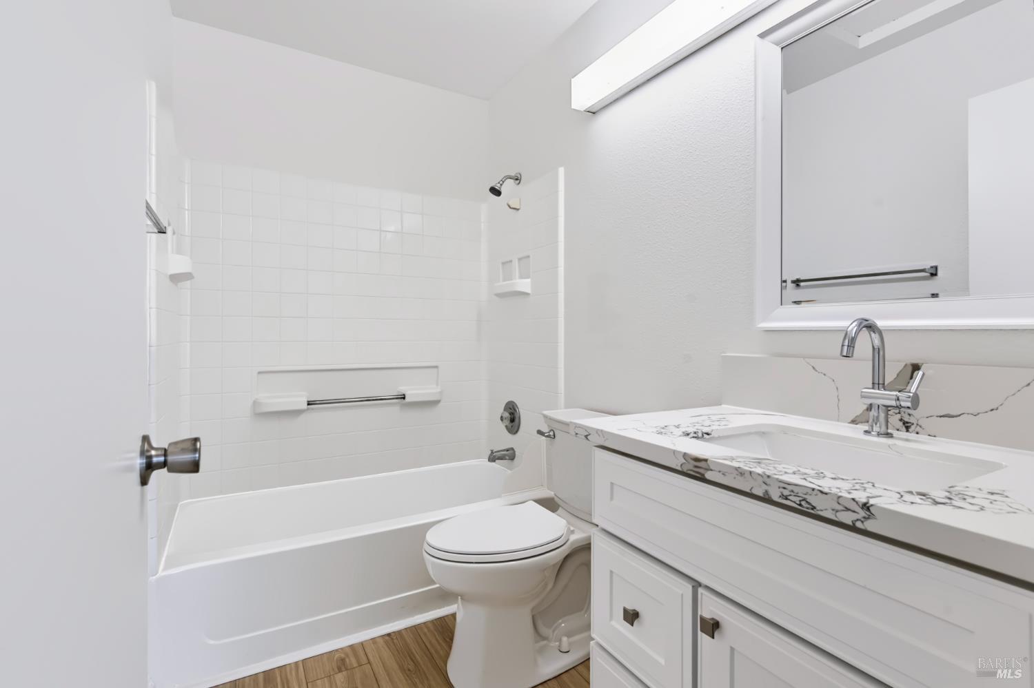 305 Victoria Drive Dixon CA 95620