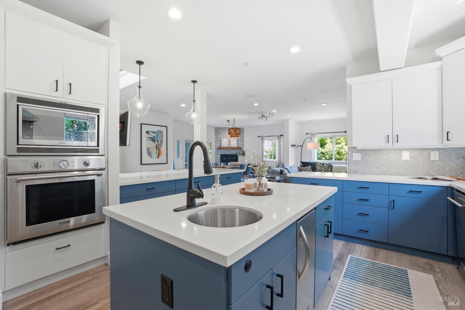 312 Corrillo Drive San Rafael CA 94903