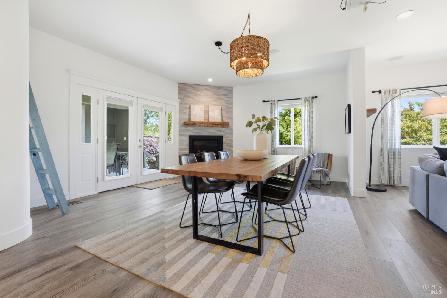 312 Corrillo Drive San Rafael CA 94903