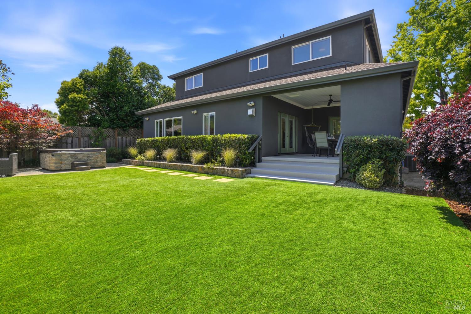 312 Corrillo Drive San Rafael CA 94903