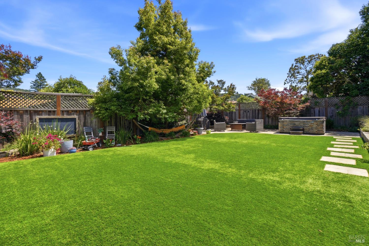312 Corrillo Drive San Rafael CA 94903
