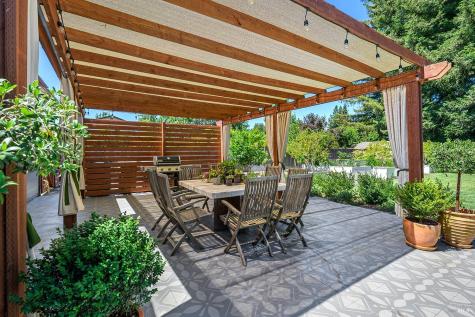 145 Saint James Drive Santa Rosa CA 95403