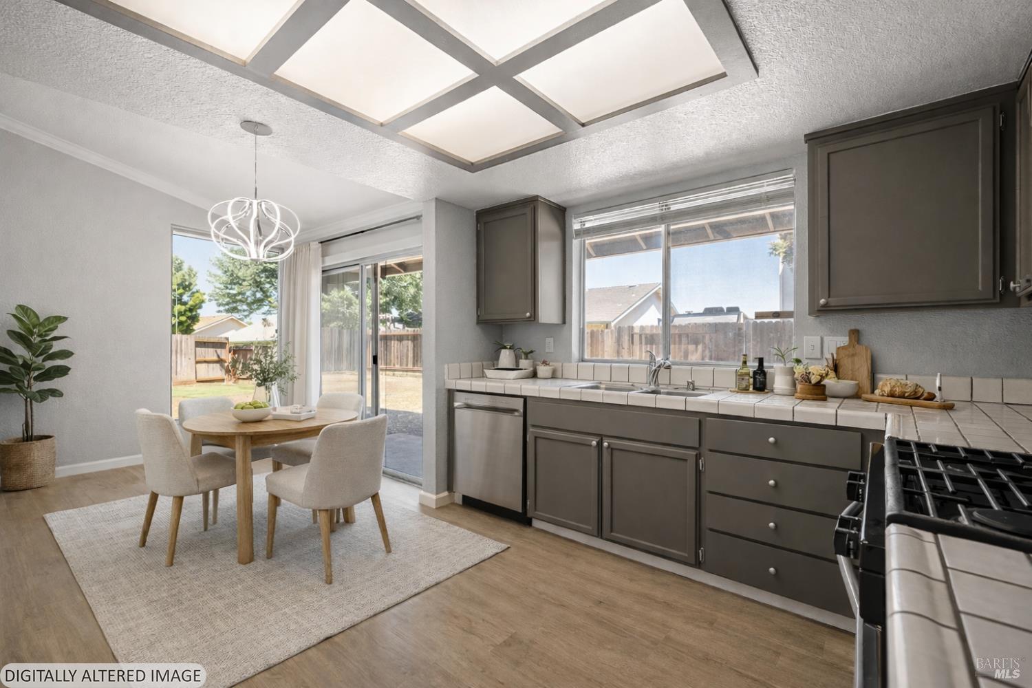 525 Amanda Court Vacaville CA 95687