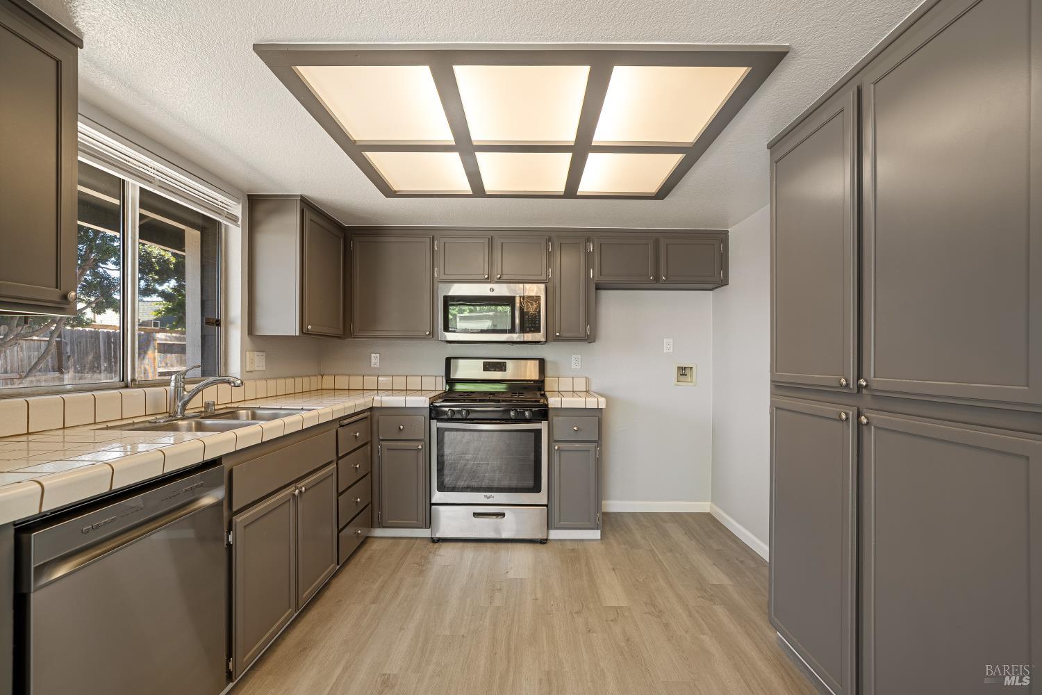 525 Amanda Court Vacaville CA 95687