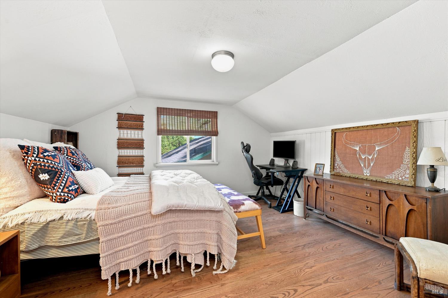 2735 Howard Avenue Lakeport CA 95453