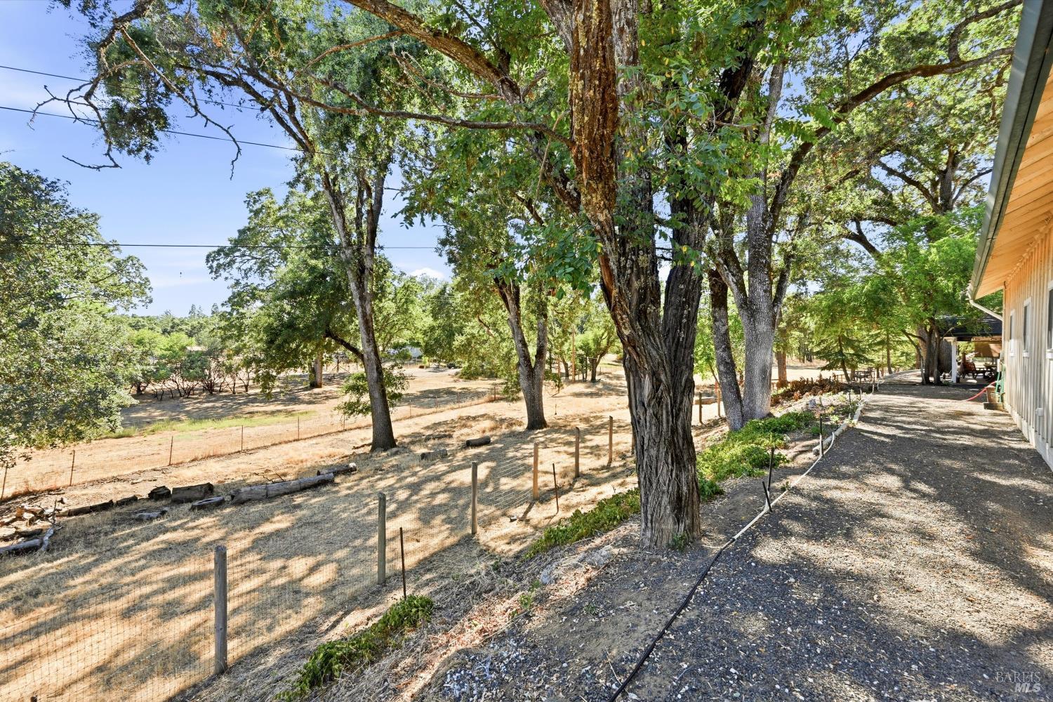 2735 Howard Avenue Lakeport CA 95453