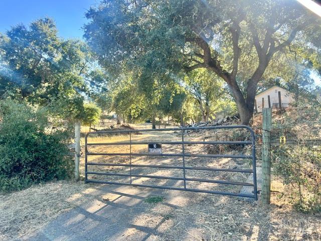 2735 Howard Avenue Lakeport CA 95453