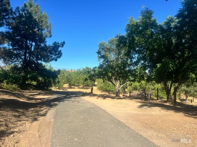 2735 Howard Avenue Lakeport CA 95453