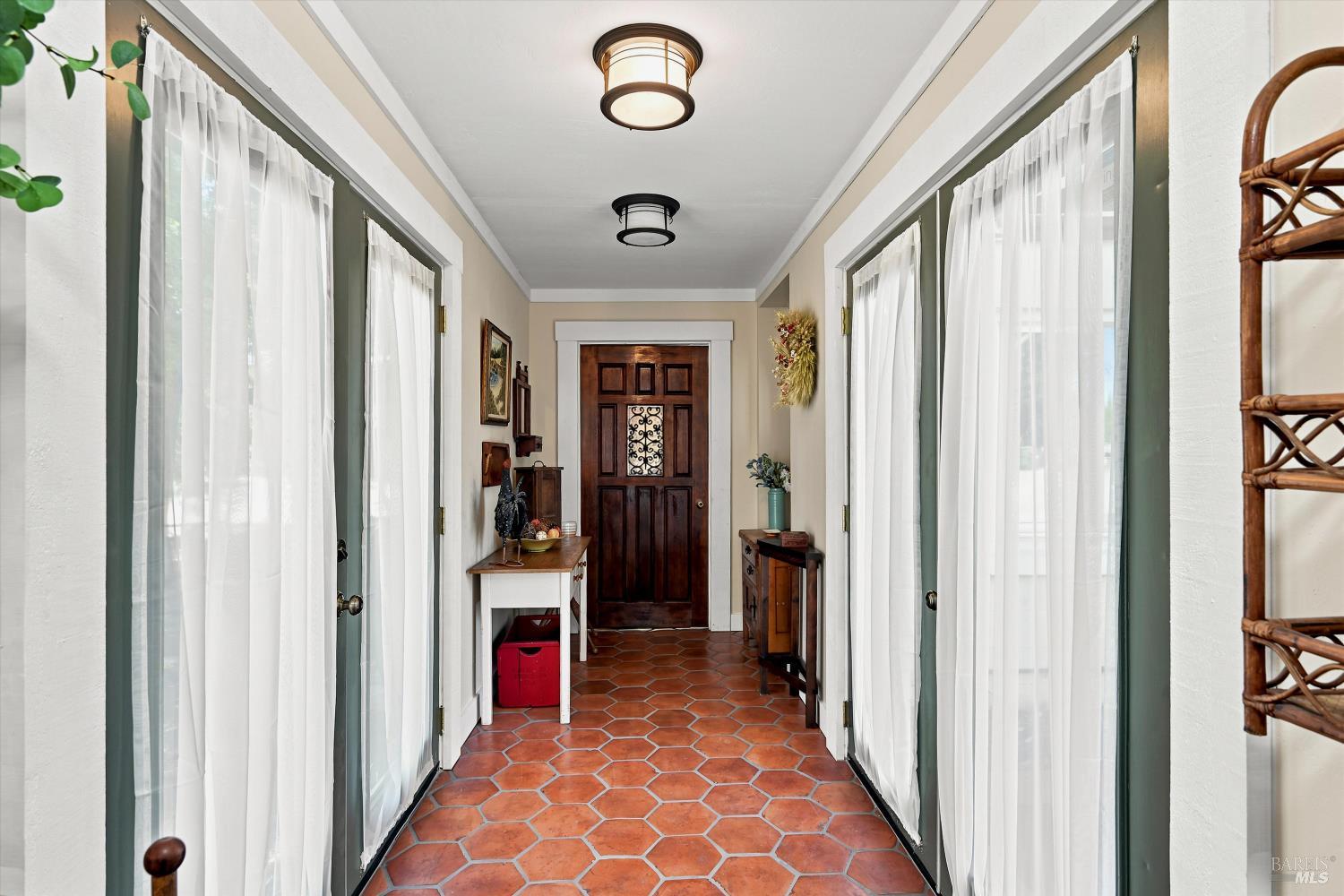 2735 Howard Avenue Lakeport CA 95453