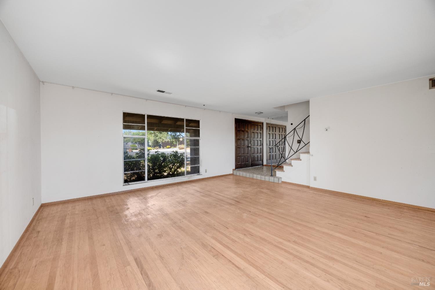 24 Corte Miguel San Rafael CA 94903
