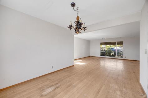 24 Corte Miguel San Rafael CA 94903