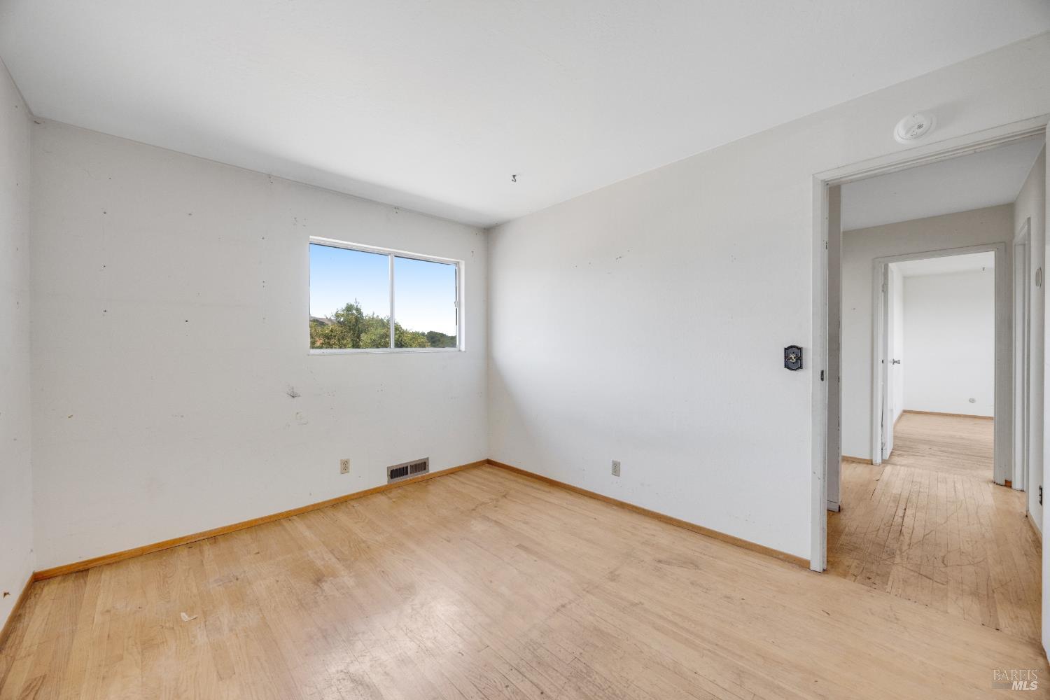 24 Corte Miguel San Rafael CA 94903