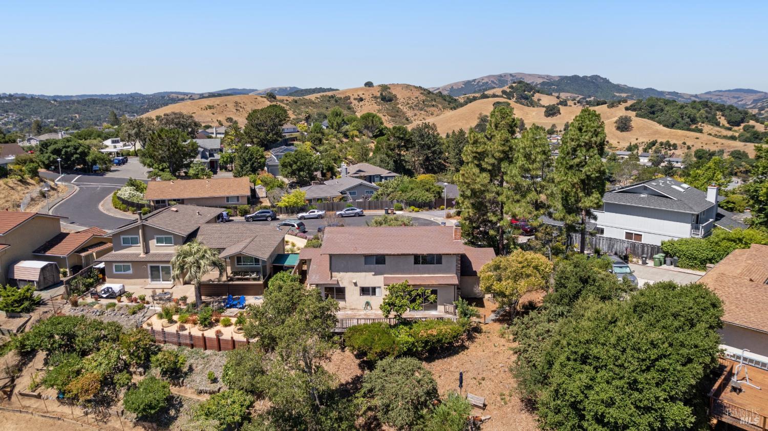 24 Corte Miguel San Rafael CA 94903