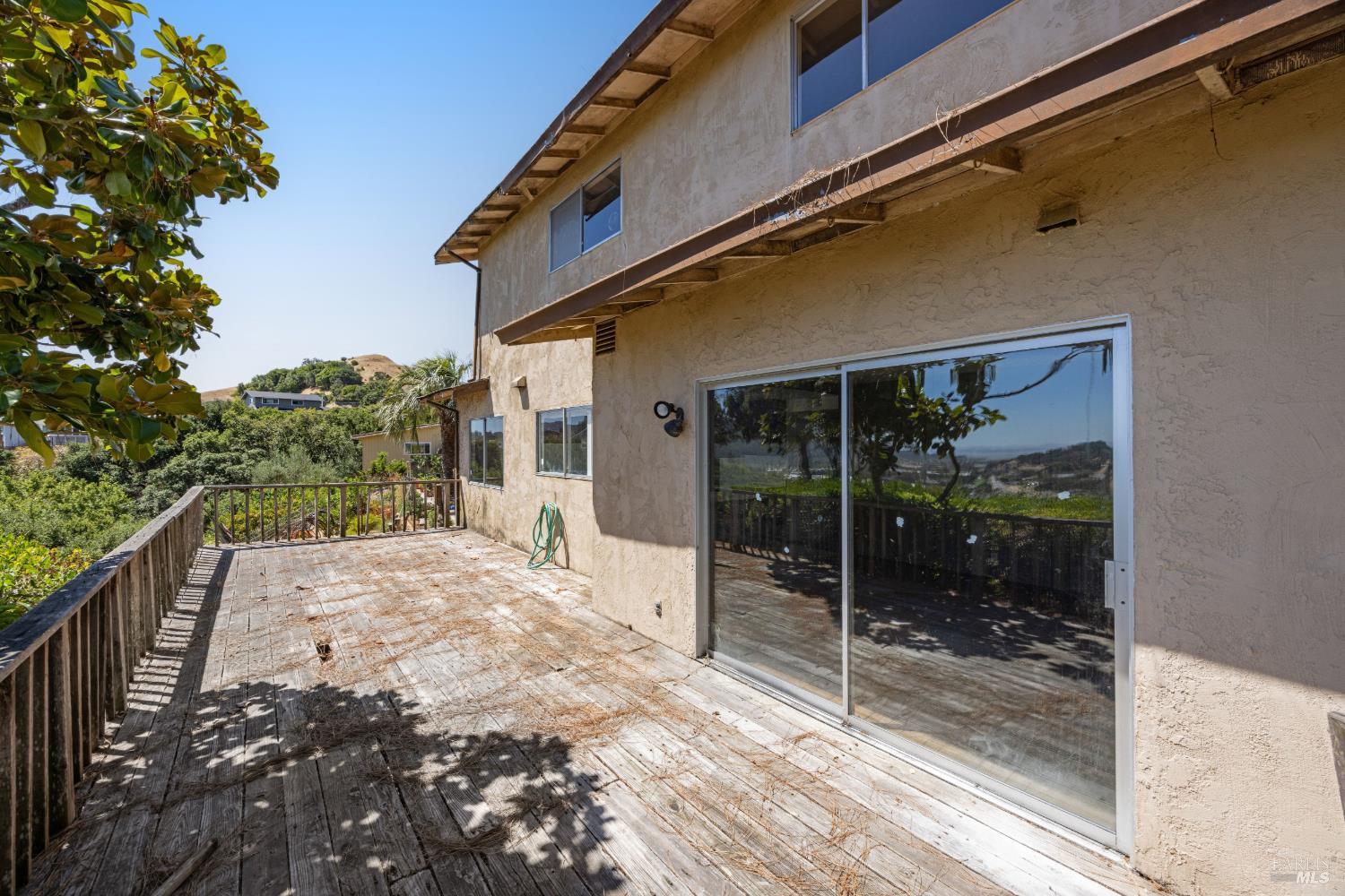 24 Corte Miguel San Rafael CA 94903