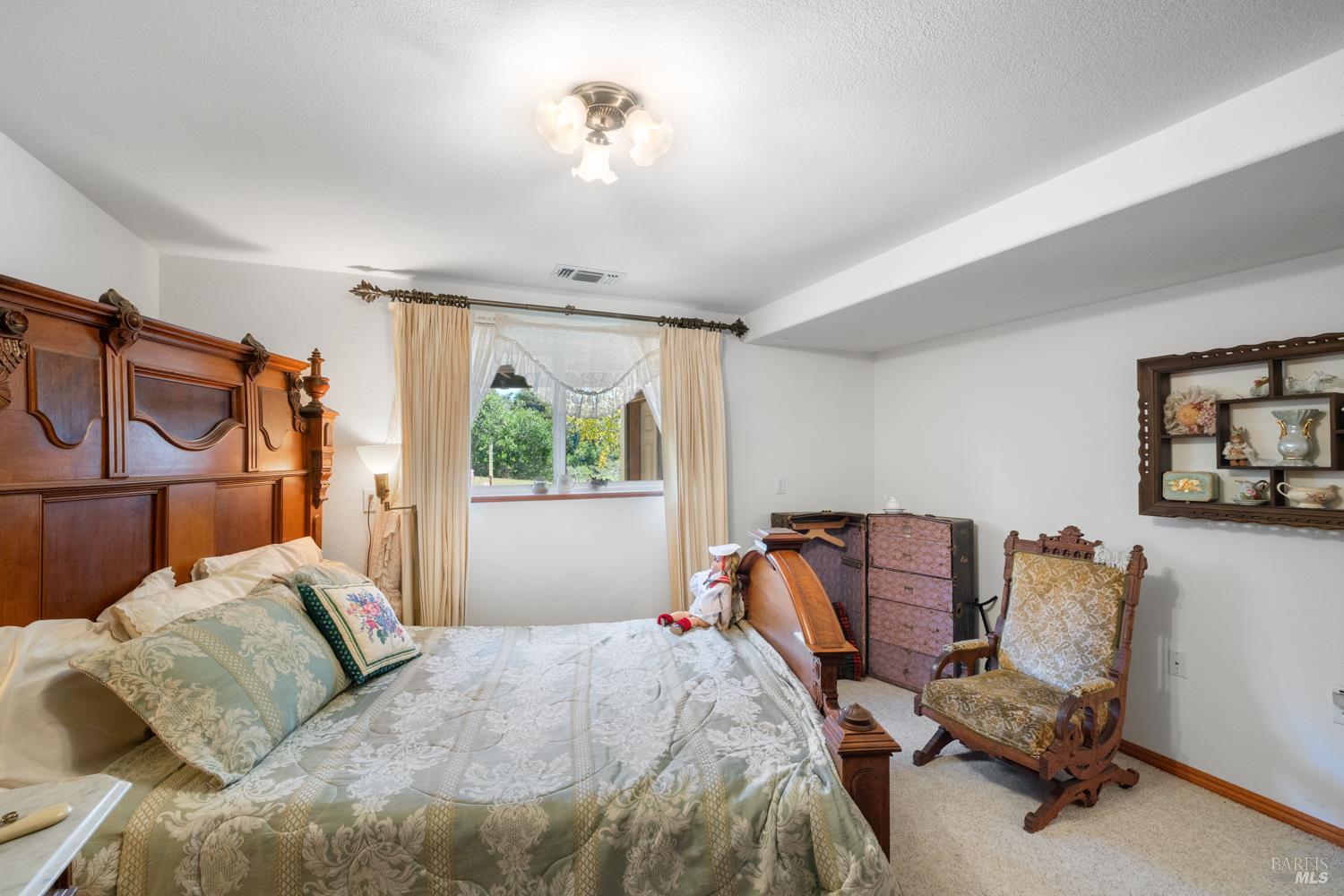 34501 S. Highway 1 Gualala CA 95445