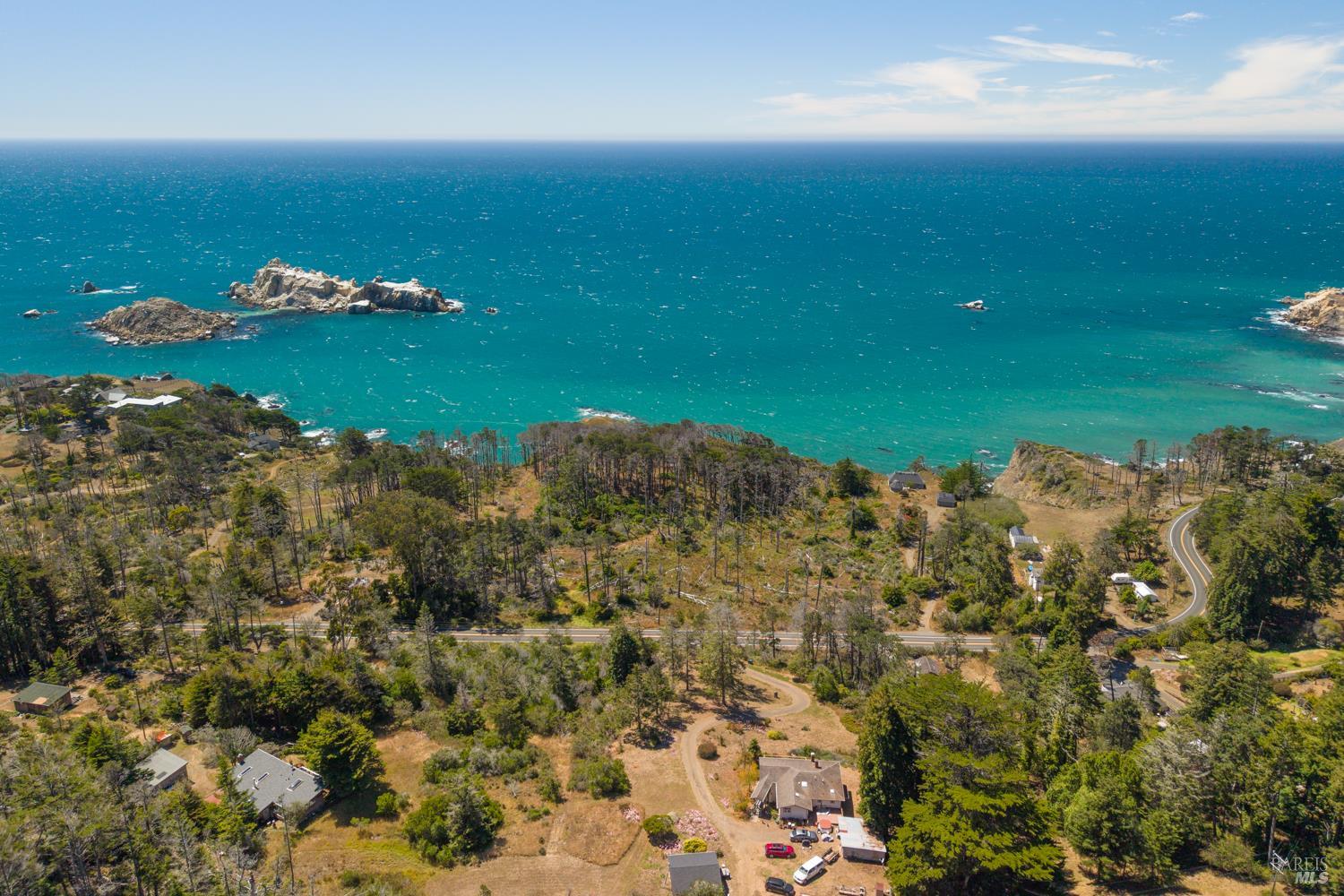 34501 S. Highway 1 Gualala CA 95445
