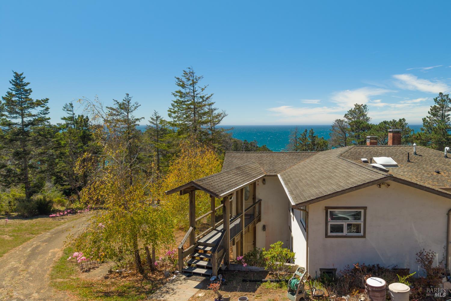 34501 S. Highway 1 Gualala CA 95445