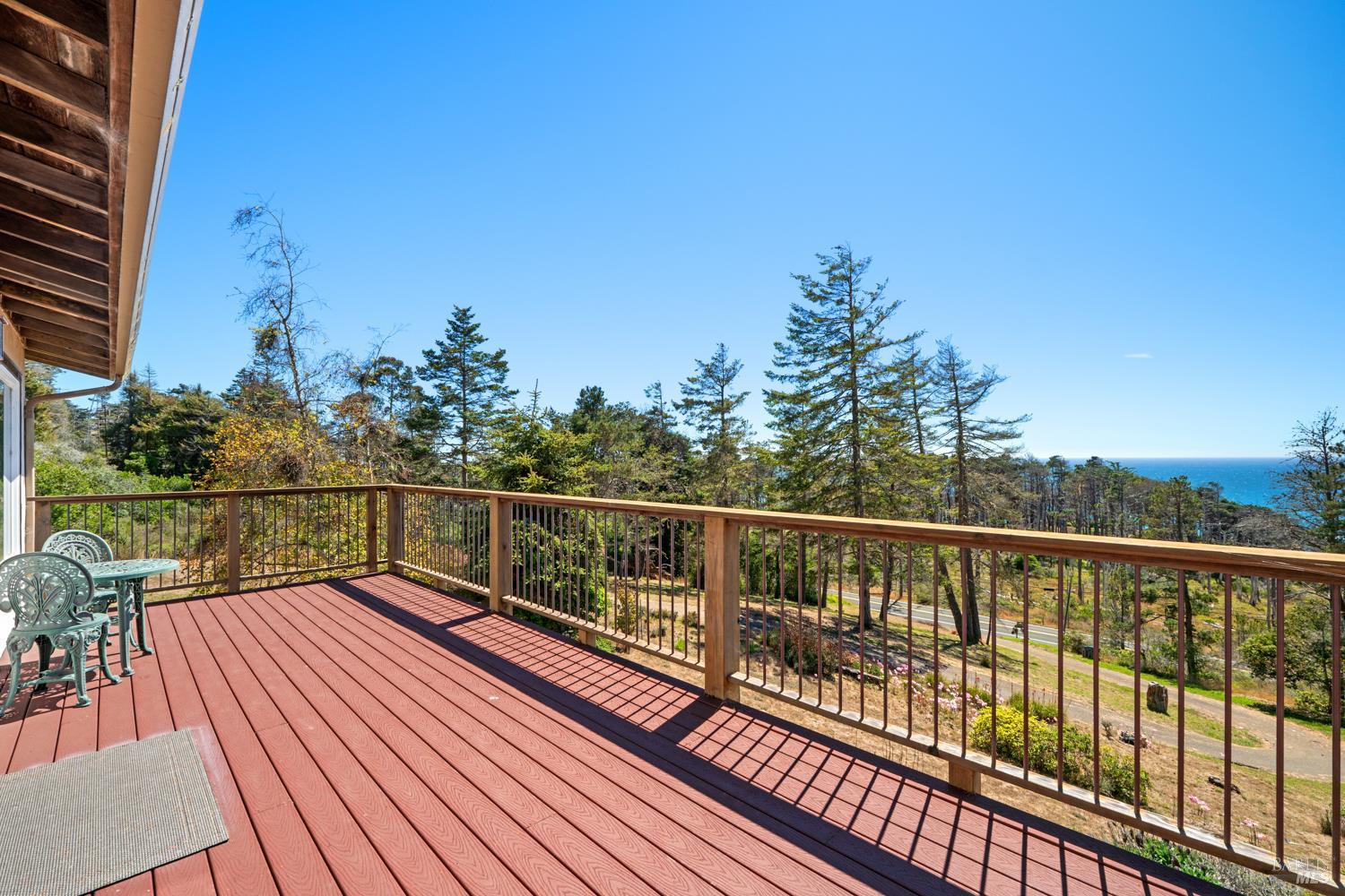 34501 S. Highway 1 Gualala CA 95445