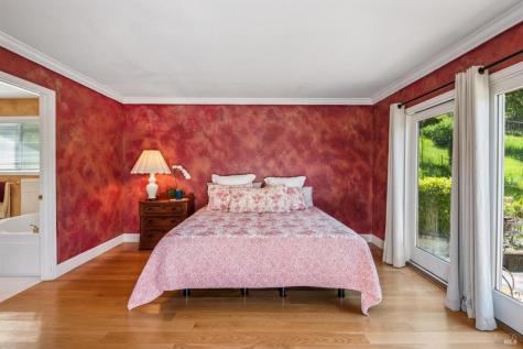 425 Oak Point Place Santa Rosa CA 95409