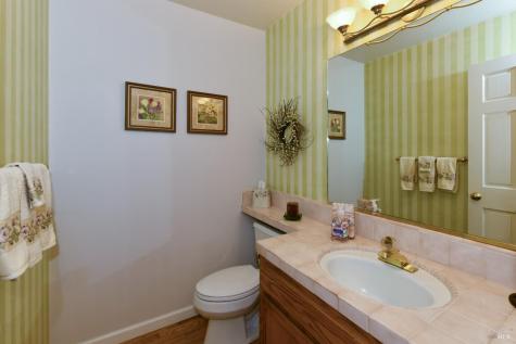 4004 Garnet Place Santa Rosa CA 95405