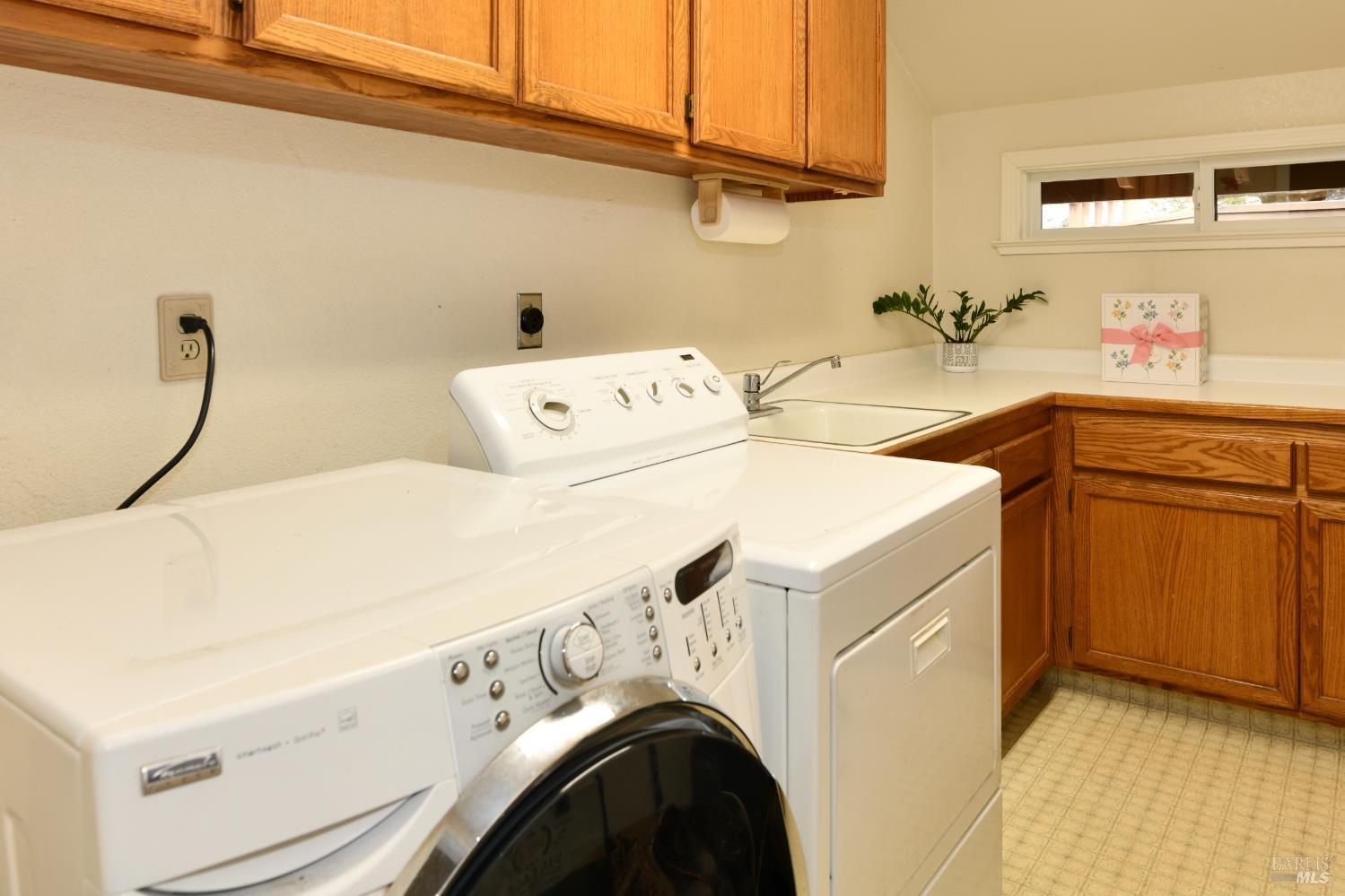 4004 Garnet Place Santa Rosa CA 95405