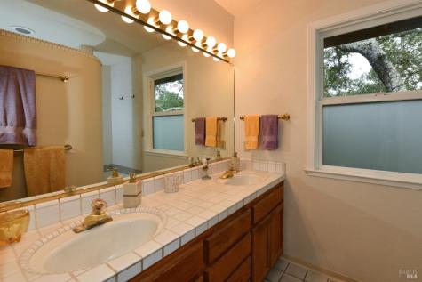 4004 Garnet Place Santa Rosa CA 95405
