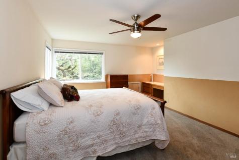 4004 Garnet Place Santa Rosa CA 95405