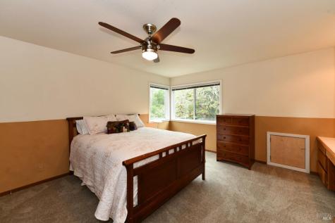 4004 Garnet Place Santa Rosa CA 95405