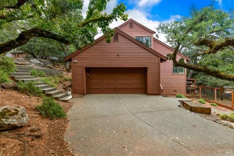 4004 Garnet Place Santa Rosa CA 95405