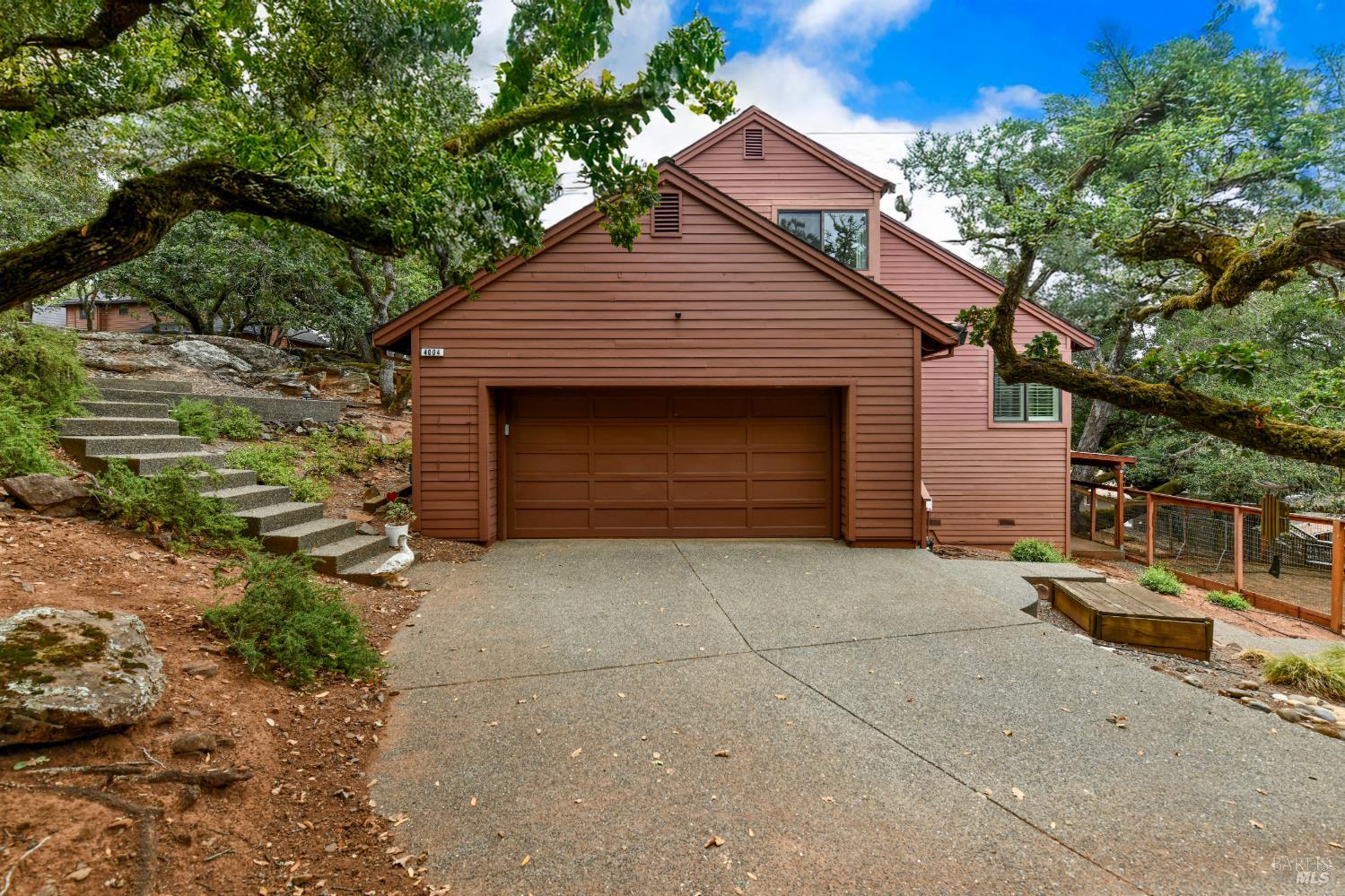 4004 Garnet Place Santa Rosa CA 95405