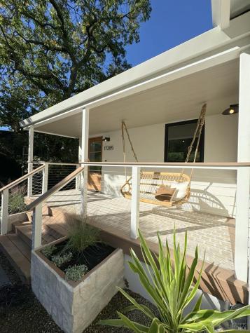 17285 Hillcrest Avenue Sonoma CA 95476