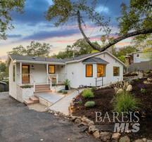 17285 Hillcrest Avenue Sonoma CA 95476