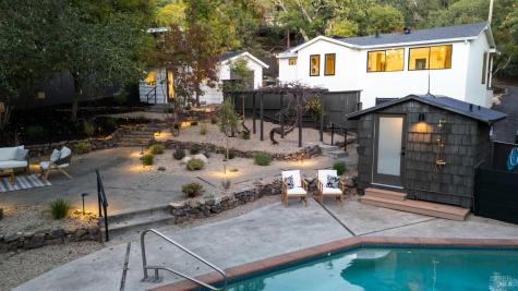 17285 Hillcrest Avenue Sonoma CA 95476