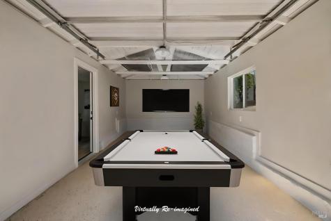 17285 Hillcrest Avenue Sonoma CA 95476