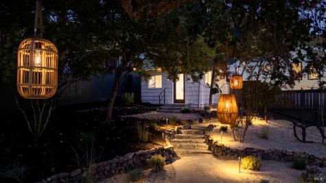 17285 Hillcrest Avenue Sonoma CA 95476