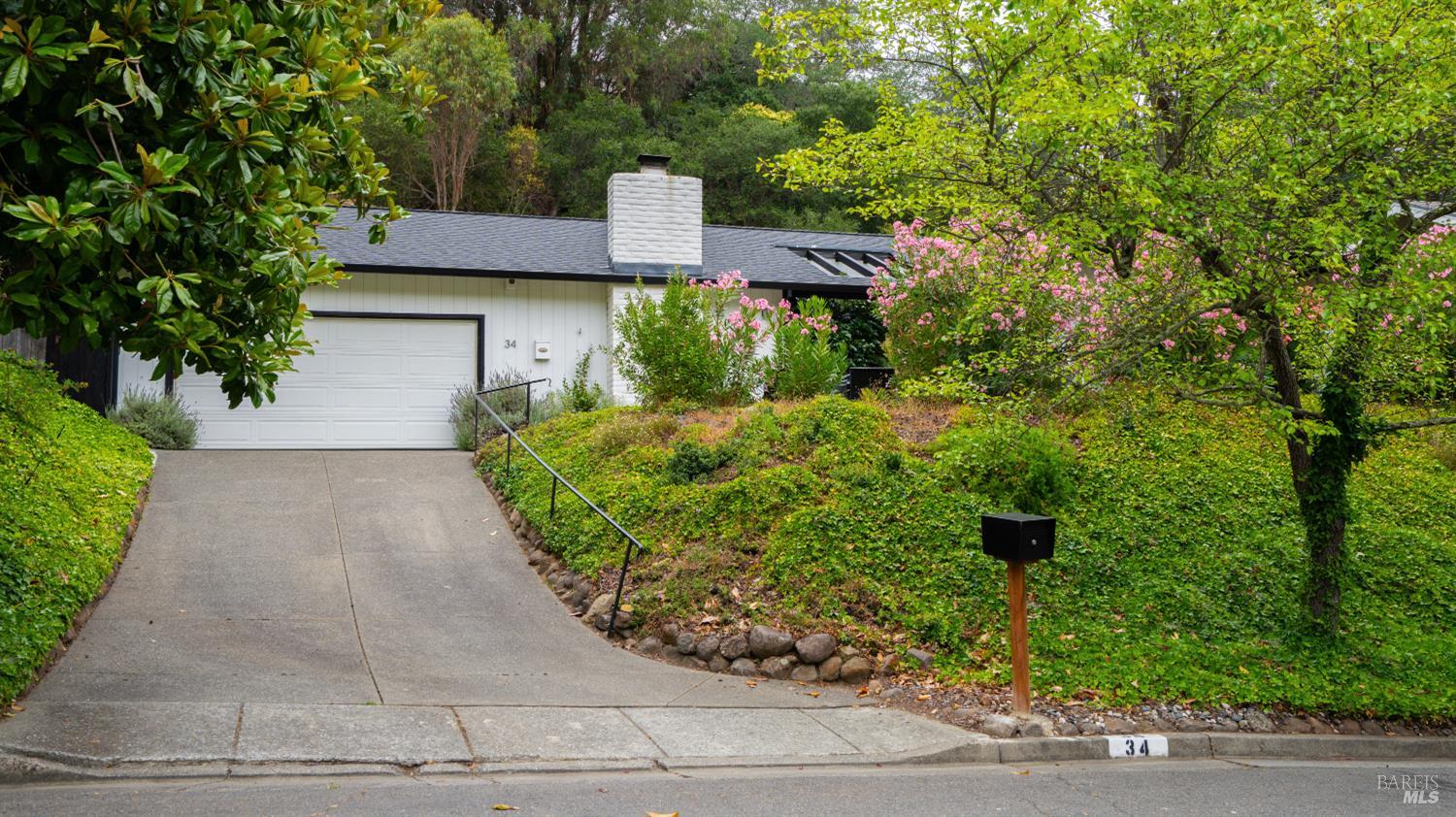 34 Brown Drive Novato CA 94947