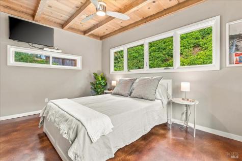 951 Meadowsweet Drive Corte Madera CA 94925
