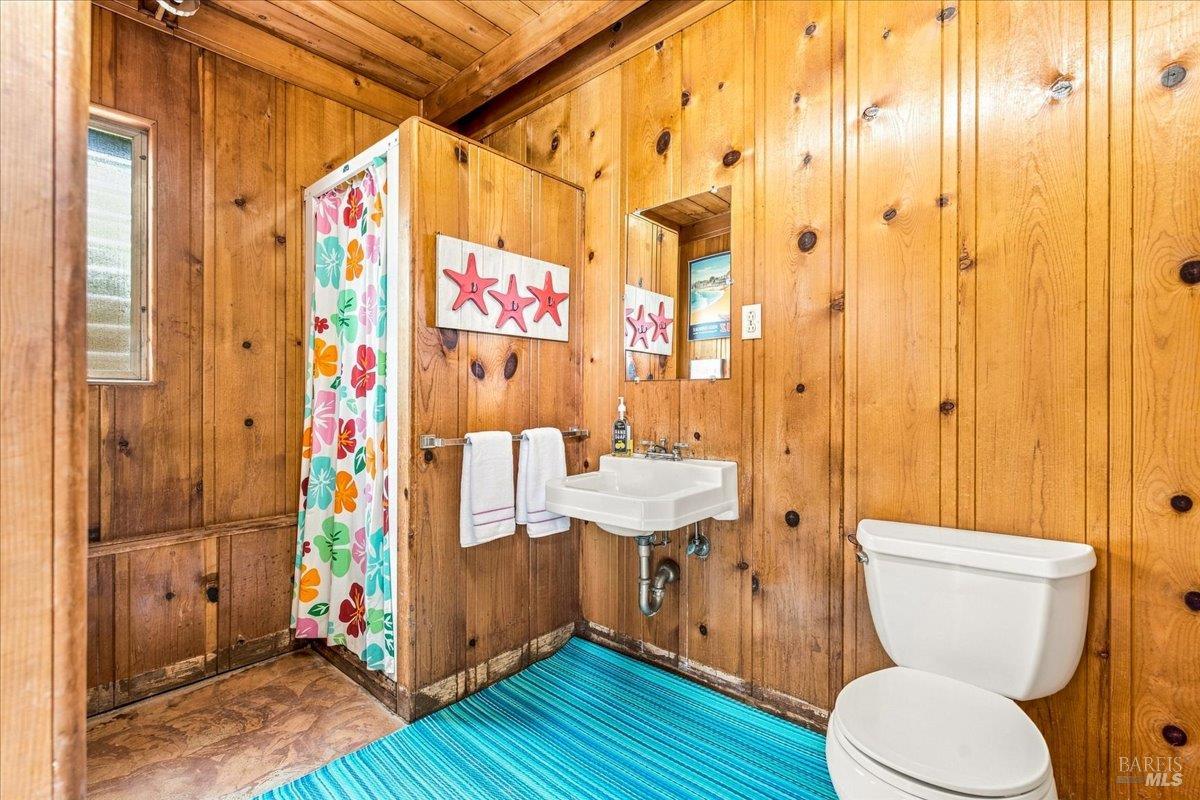 951 Meadowsweet Drive Corte Madera CA 94925