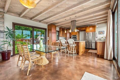 951 Meadowsweet Drive Corte Madera CA 94925