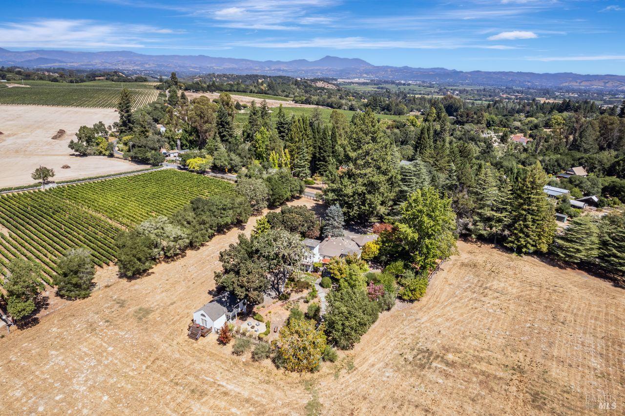 5290 Vine Hill Road Sebastopol CA 95472
