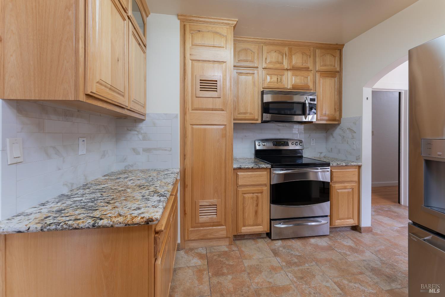 204 N Barnes Street Ukiah CA 95482