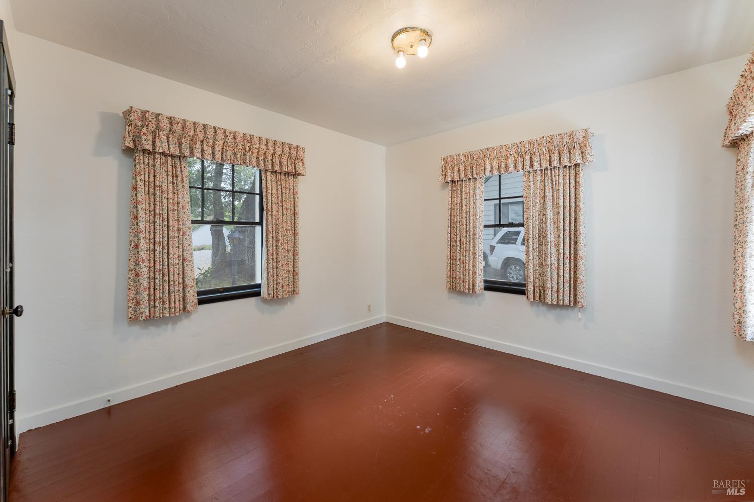 204 N Barnes Street Ukiah CA 95482